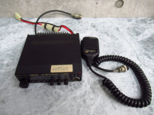 YAESU ヤエス 八重洲 デュアルバンド FMトランシーバー FT-4600 144/430MHz マイク付 無線機 アマチュア無線