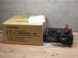 八重洲 ヤエス YAESU FTDX3000D HF/50MHz 説明書 電源ケーブル 元箱付 トランシーバー 新スプリアス アマチュア無線機